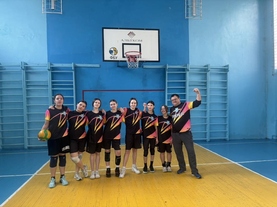 🏐Змагання з волейболу🏐